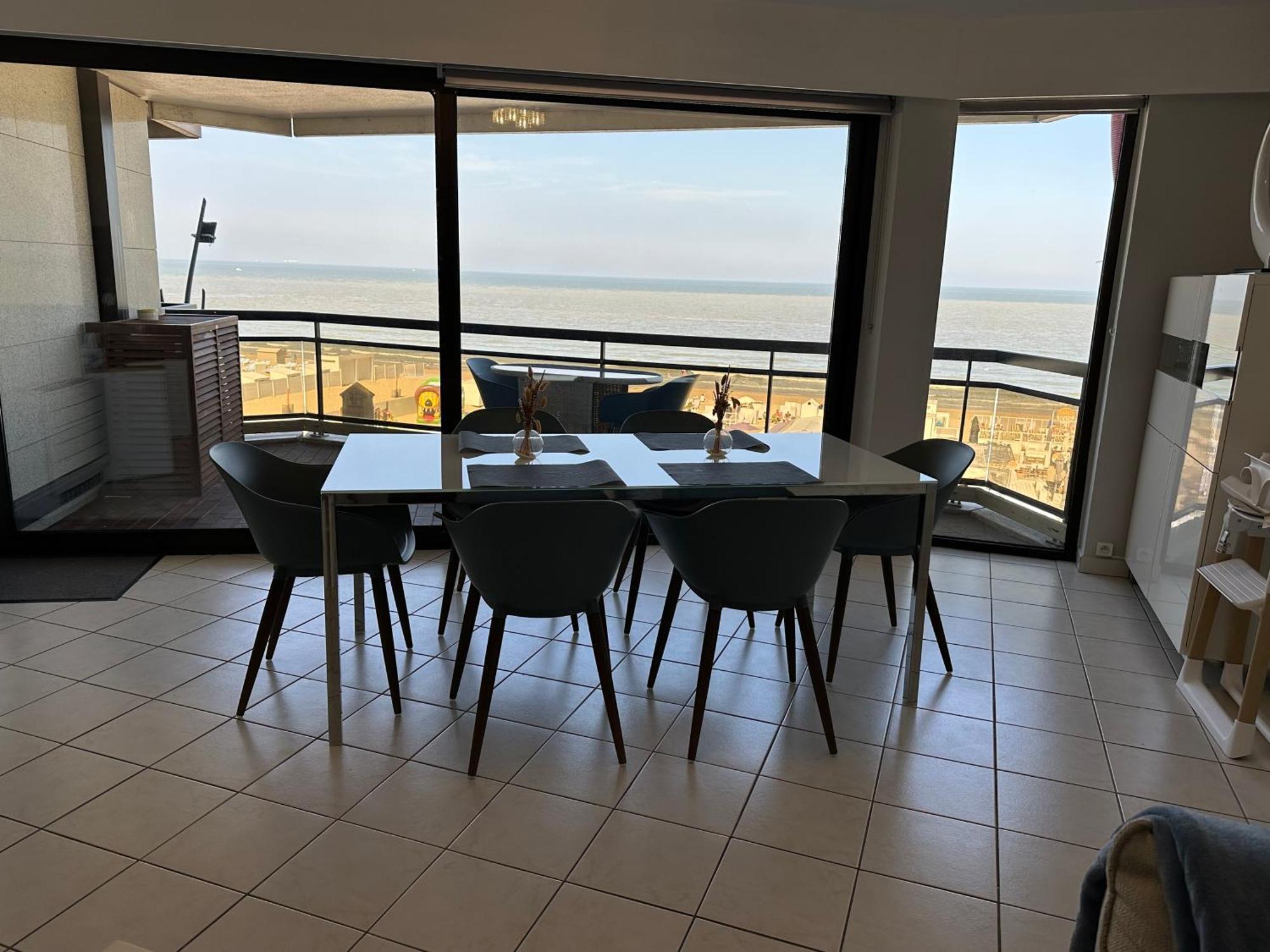 C- View Palace Blankenberge Extérieur photo